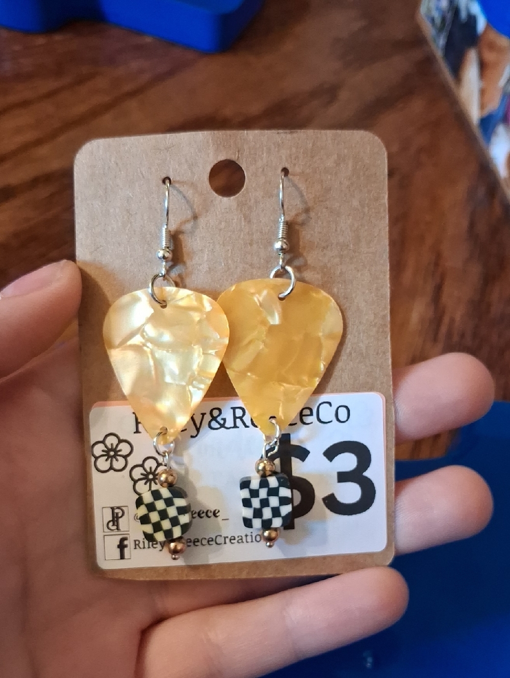 Guitar Pick Earrings!!